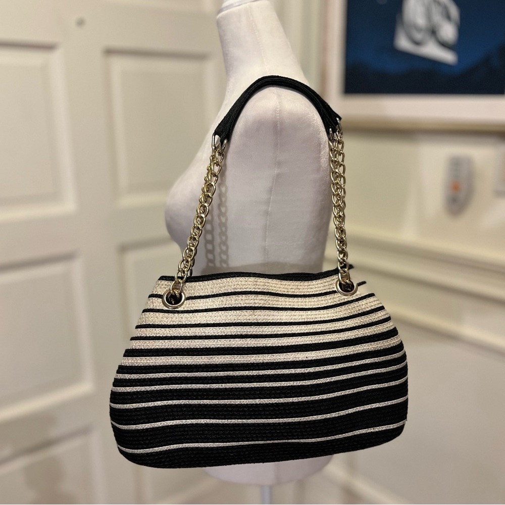 EUC Cache Straw Shoulder Bag